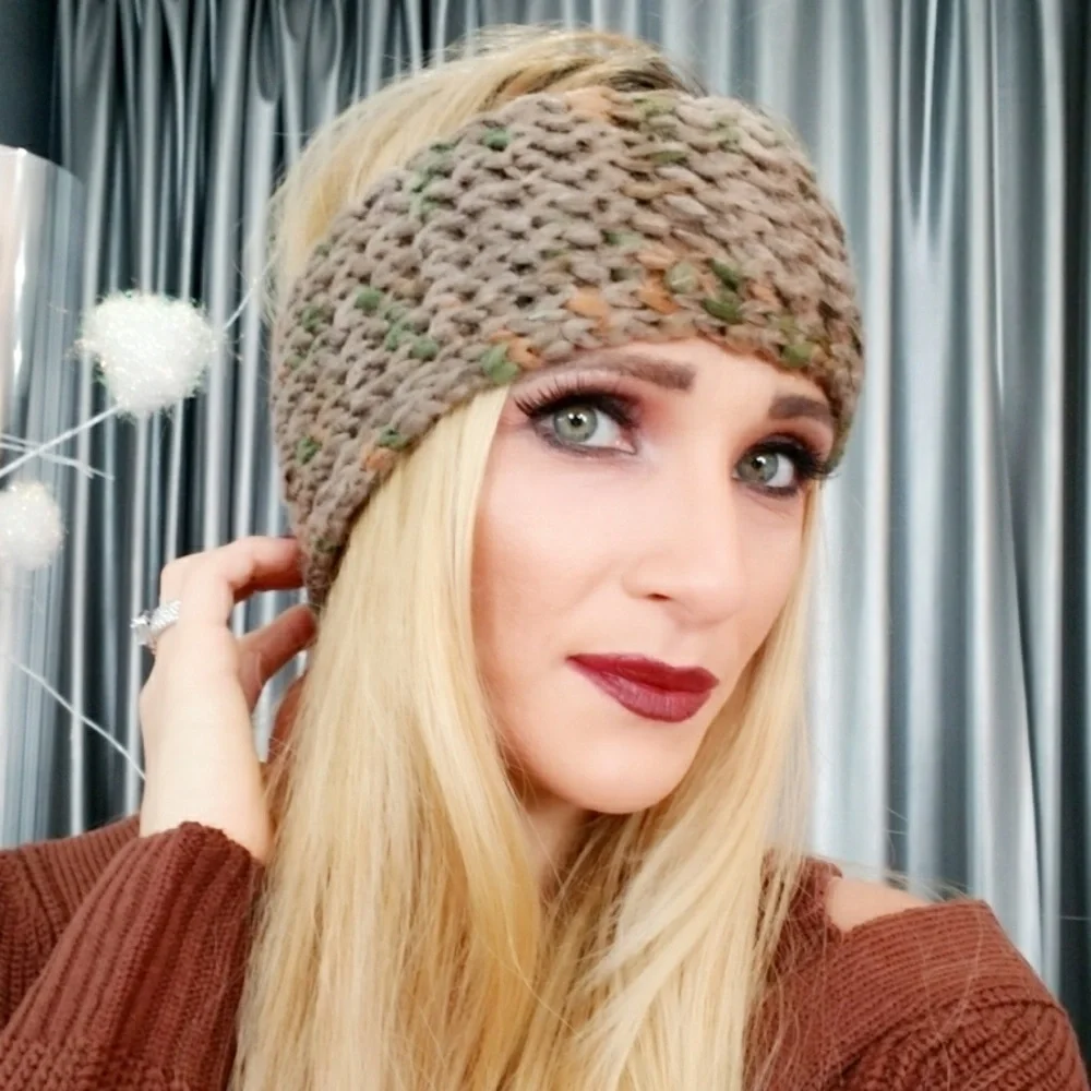 KNITTED HEADBAND Gift
